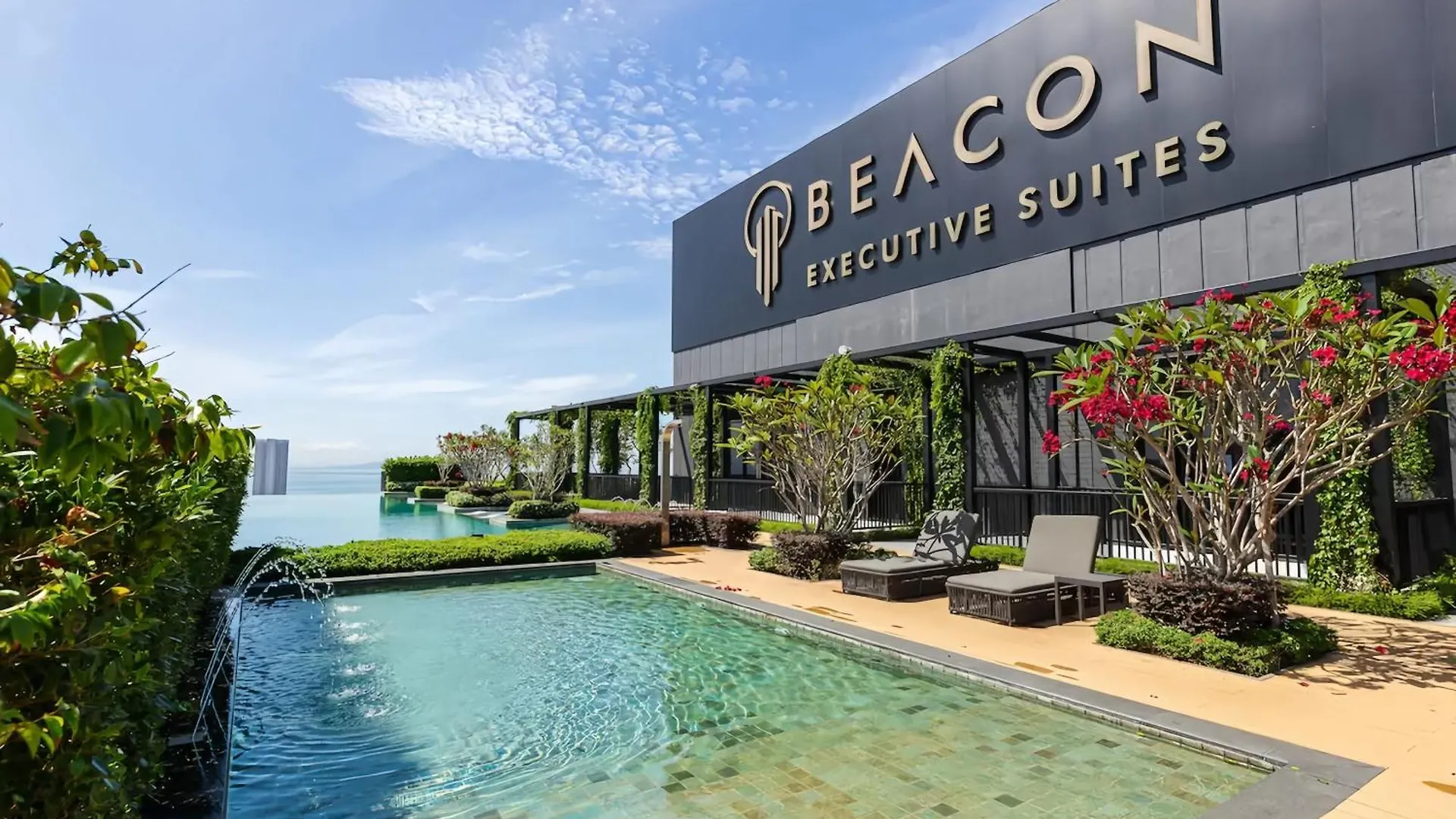 Apartment Beacon Executive Suite George Town