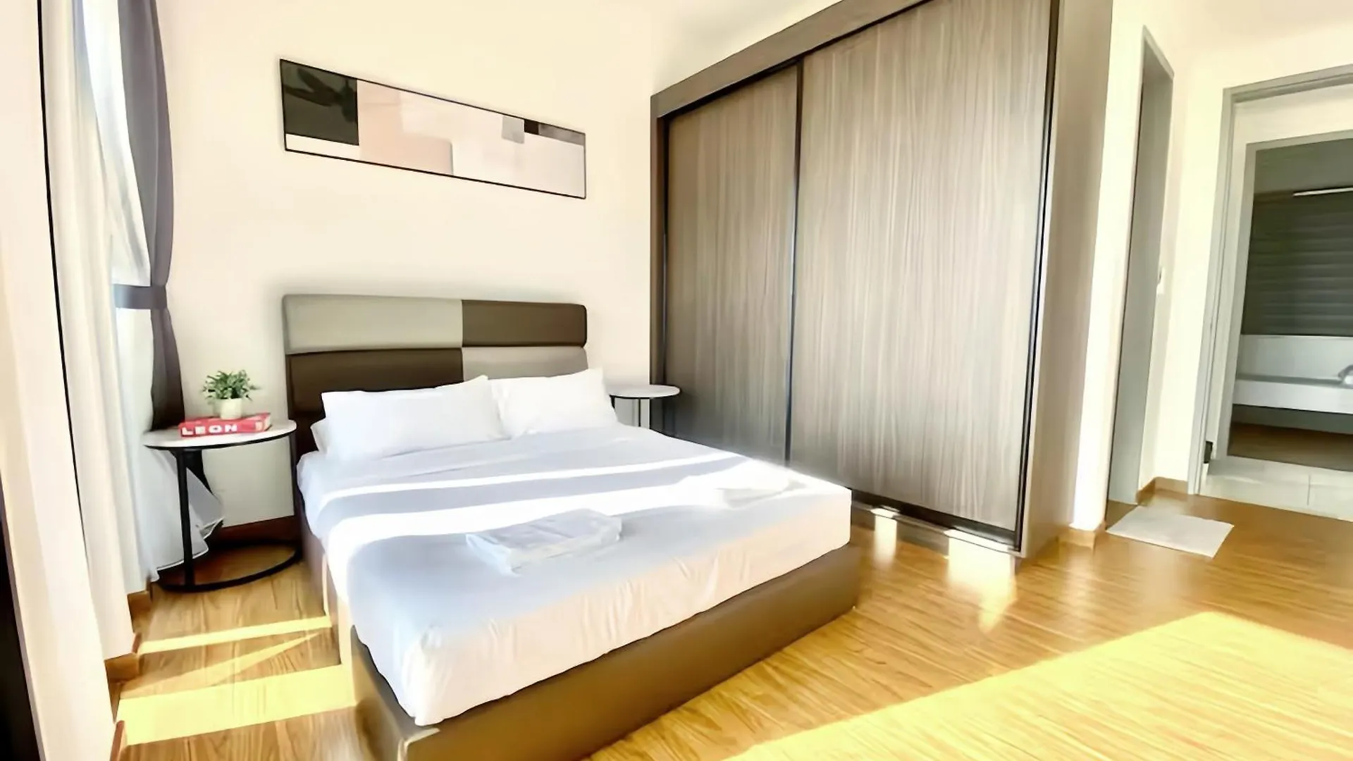 Beacon Executive Suite George Town