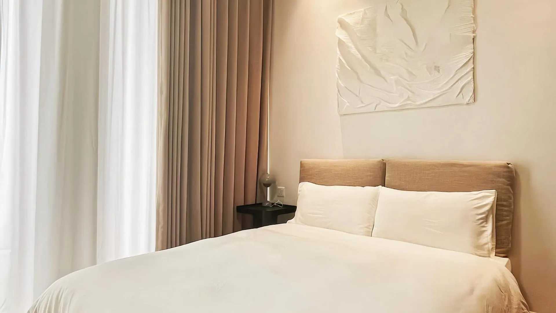 Beacon Executive Suite George Town