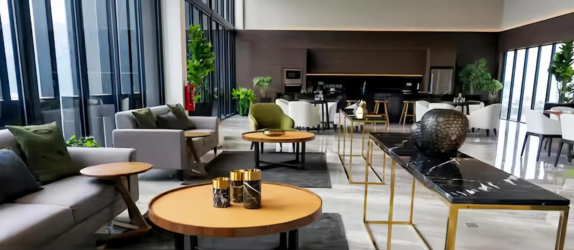 Beacon Executive Suite George Town
